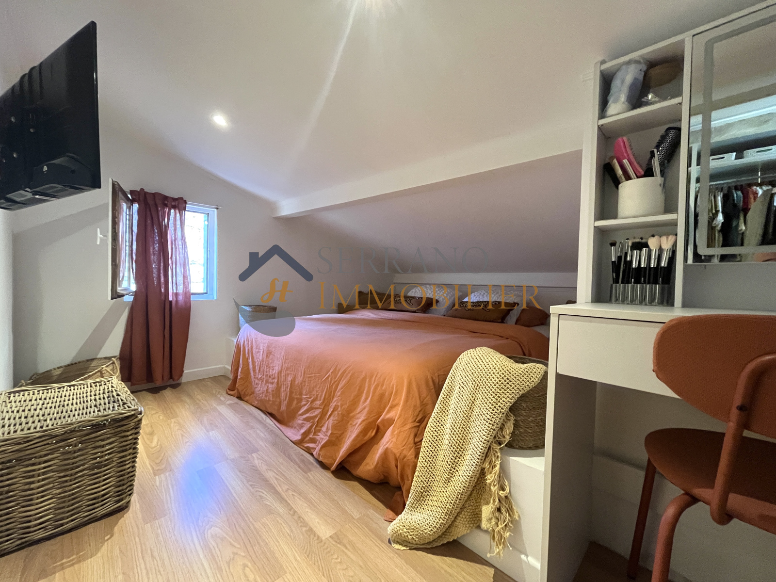 Image_, Appartement, Beaucaire, ref :184-b