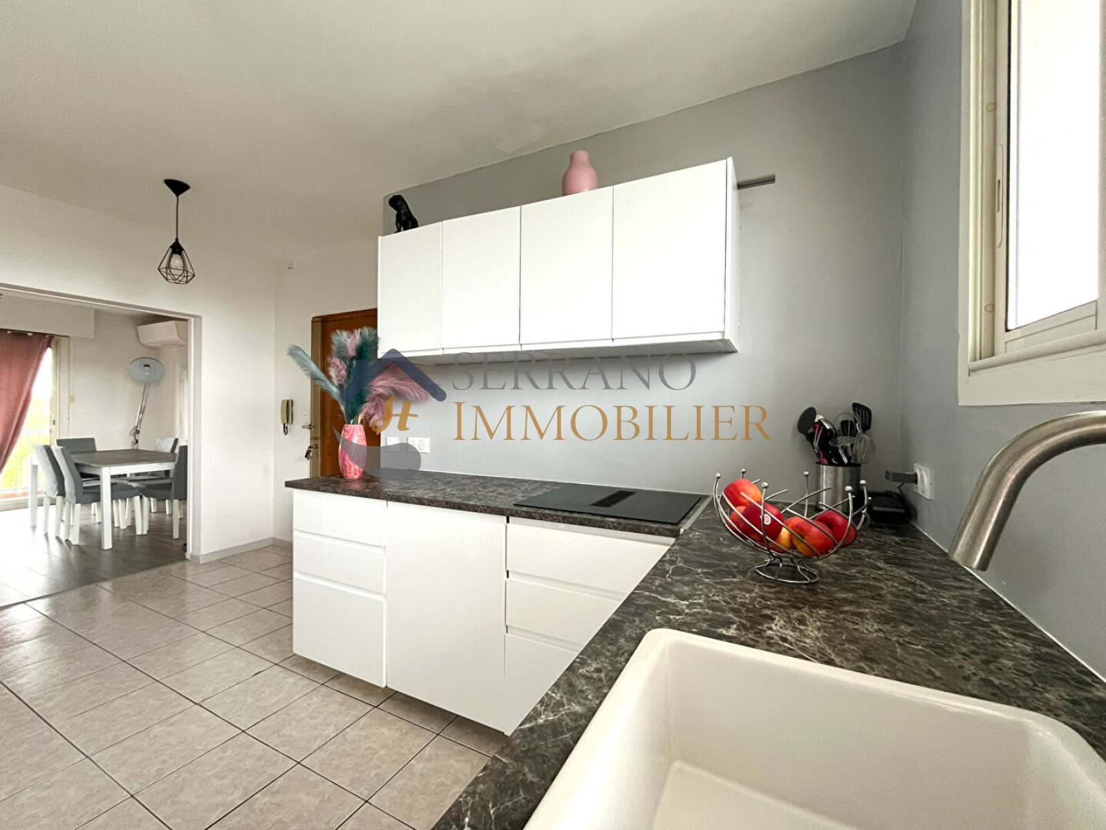 Image_, Appartement, Beaucaire, ref :92-b