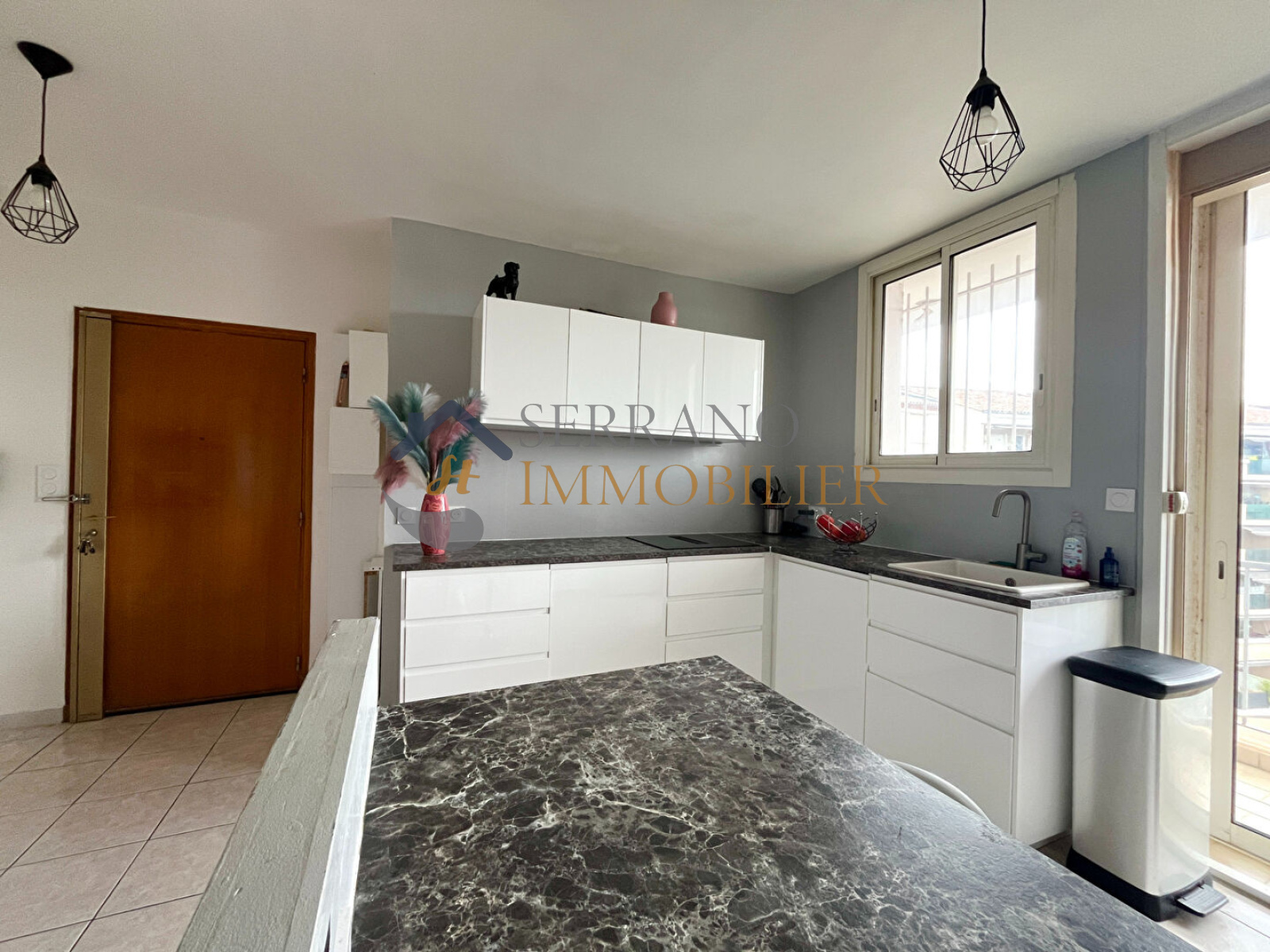 Image_, Appartement, Beaucaire, ref :92-b