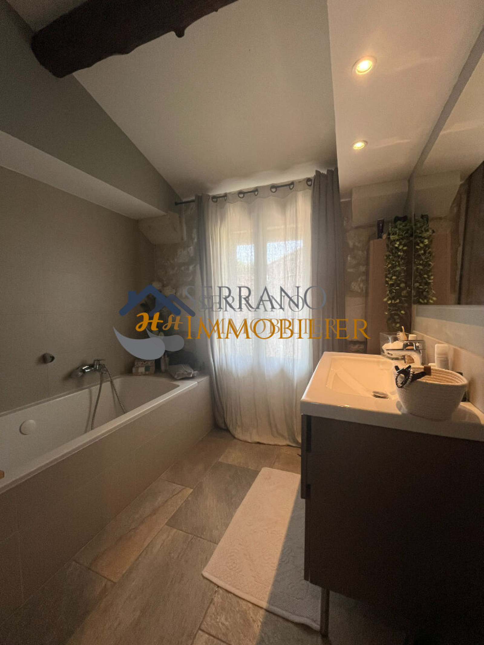 Image_, Maison, Beaucaire, ref :75-b