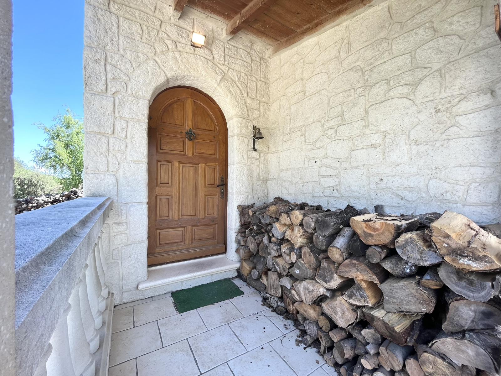 Image_, Maison, Beaucaire, ref :145-b