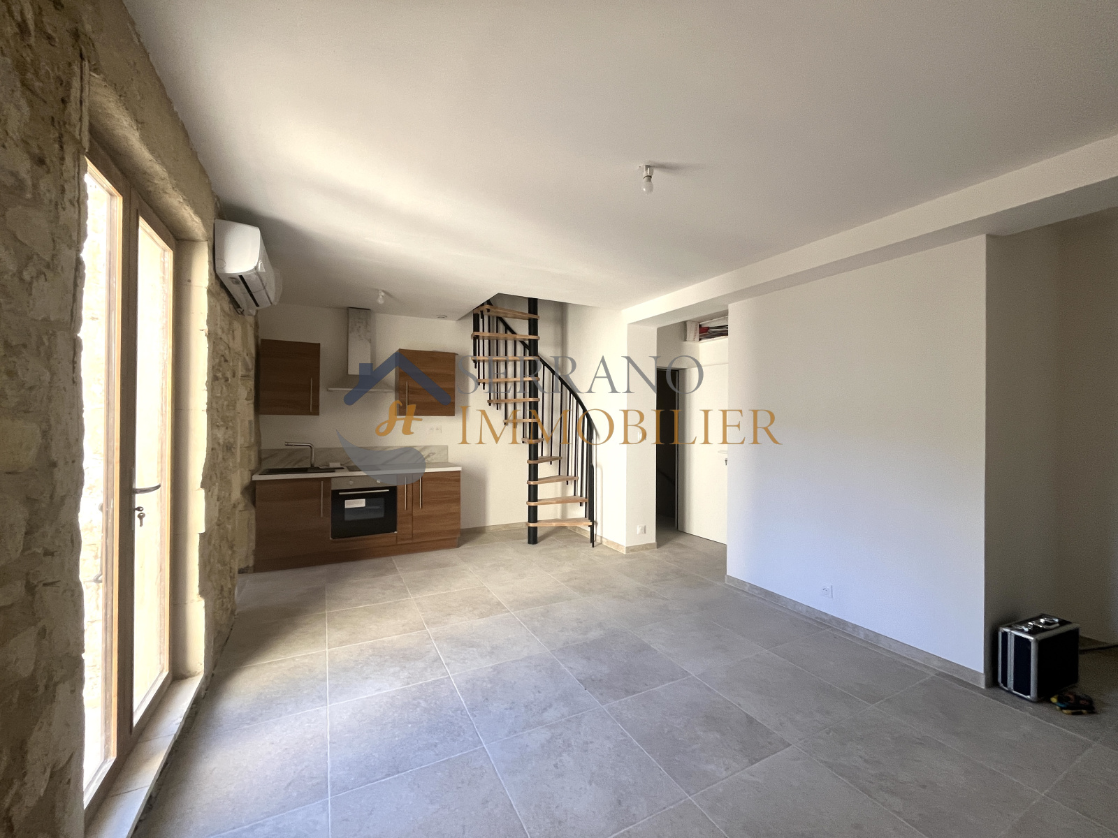 Image_, Appartement, Tarascon, ref :238-b