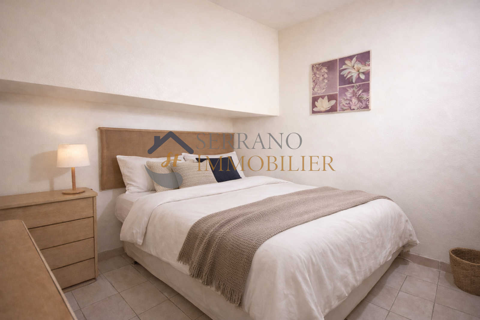 Image_, Appartement, Beaucaire, ref :210-b