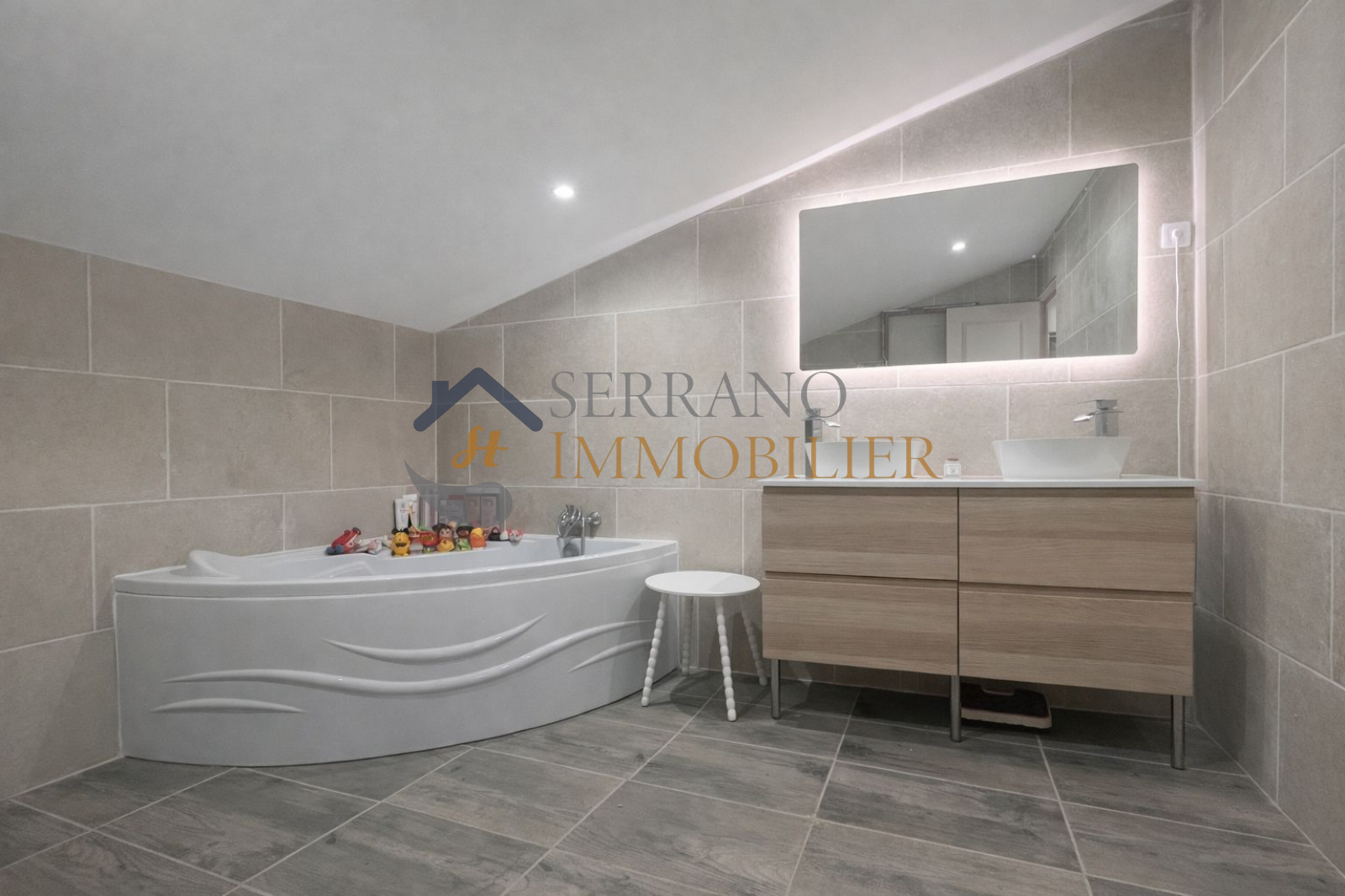 Image_, Appartement, Maillane, ref :214-b