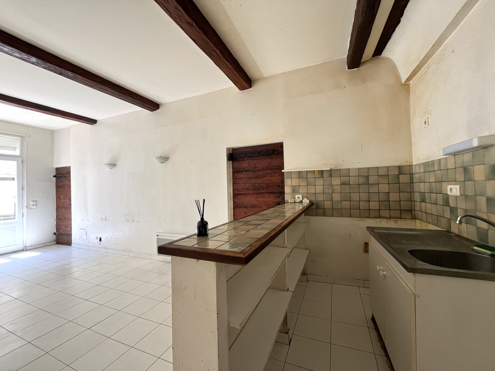 Image_, Appartement, Beaucaire, ref :147-b