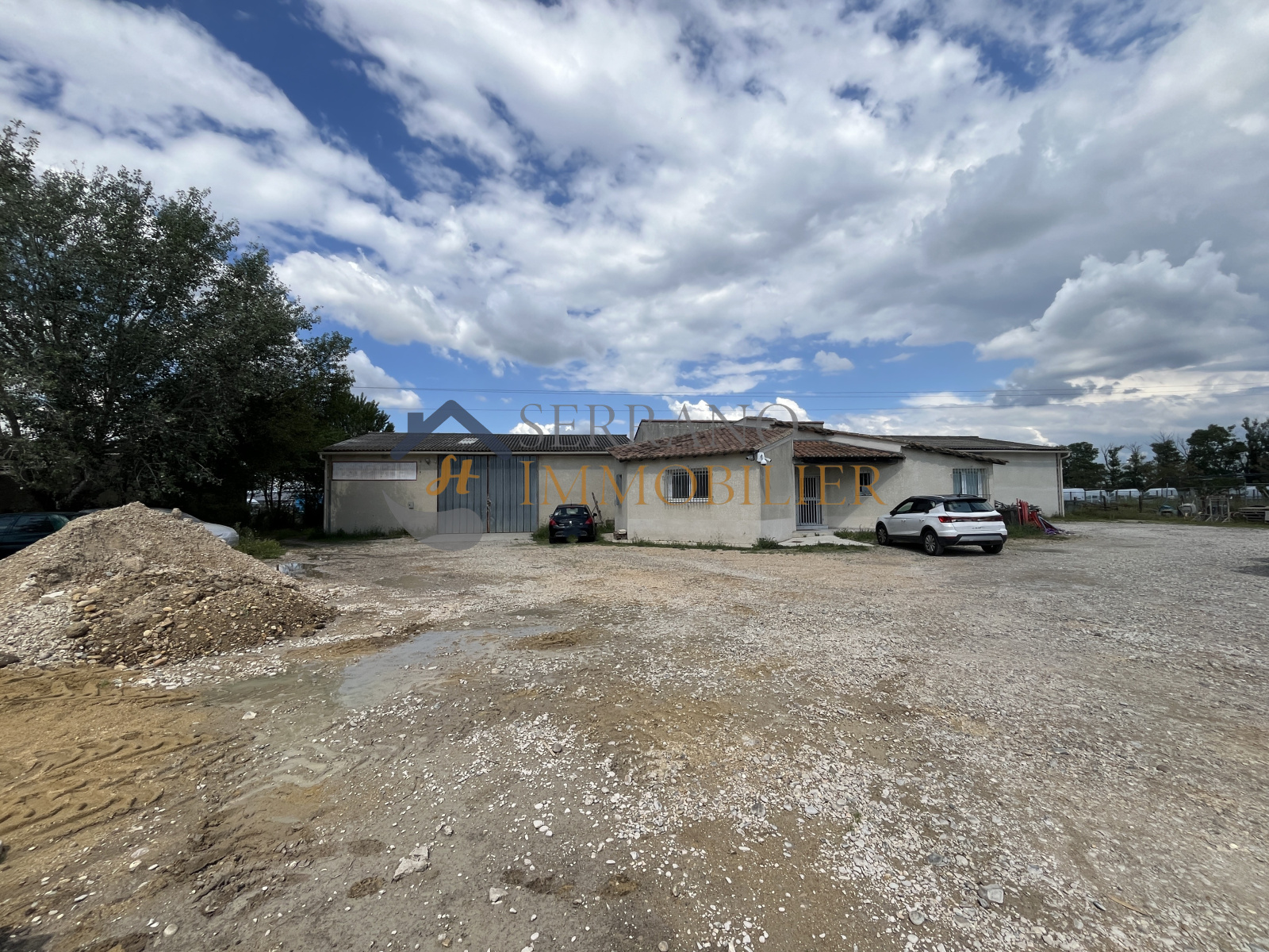 Image_, Local professionnel, Beaucaire, ref :148-b