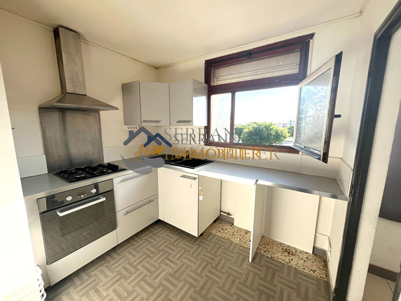Image_, Appartement, Beaucaire, ref :65-b