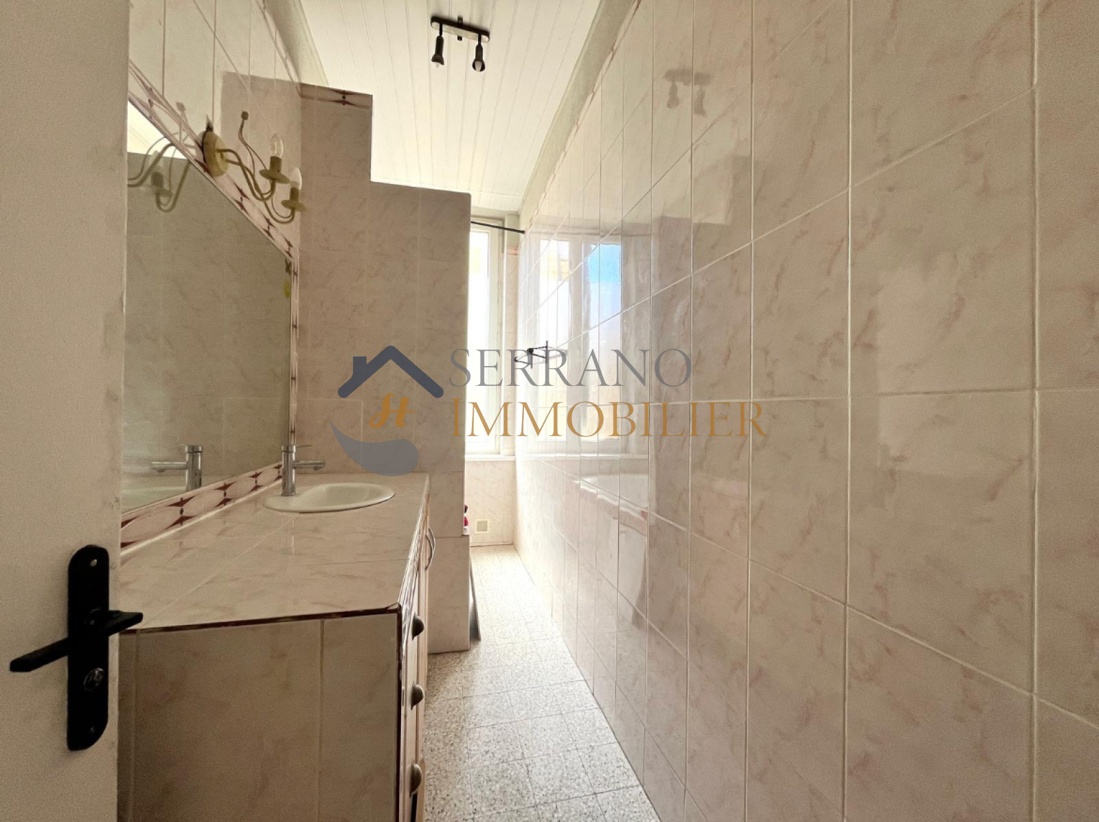 Image_, Appartement, Beaucaire, ref :235-b