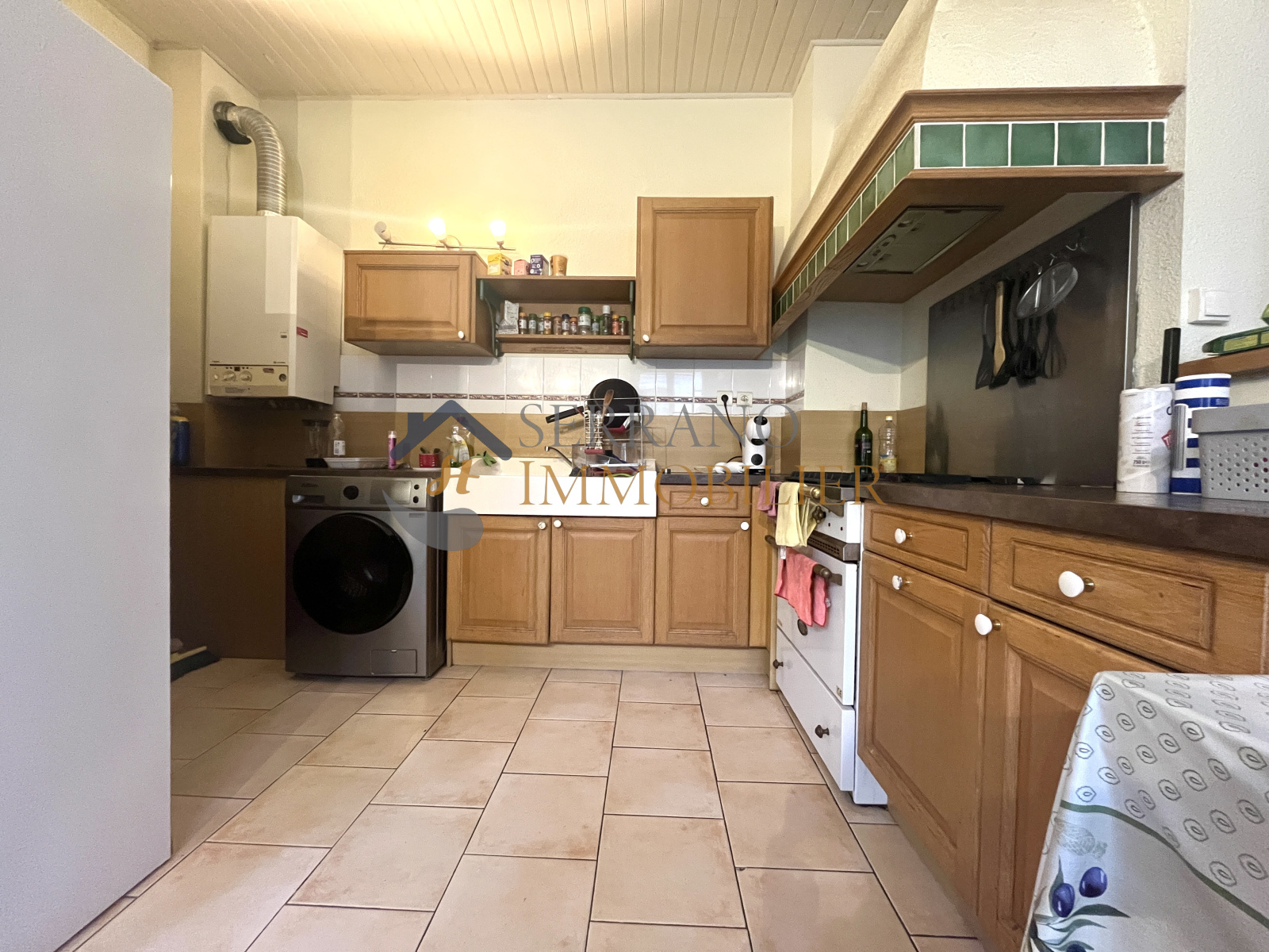 Image_, Appartement, Beaucaire, ref :189-b