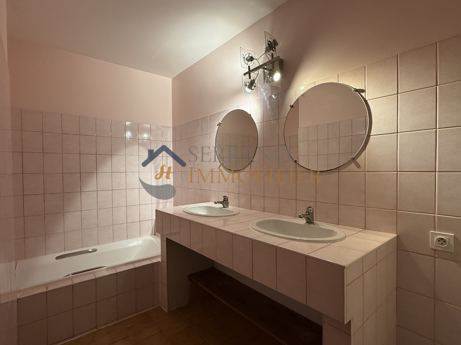 Image_, Maison, Châteaurenard, ref :624