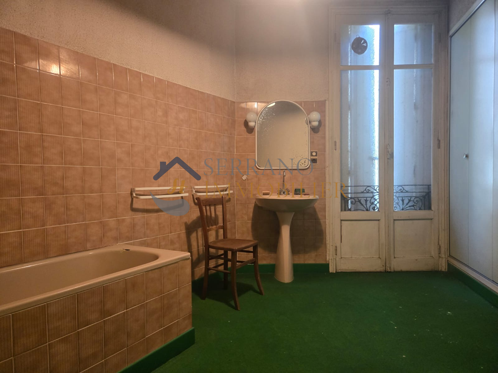 Image_, Immeuble, Châteaurenard, ref :806
