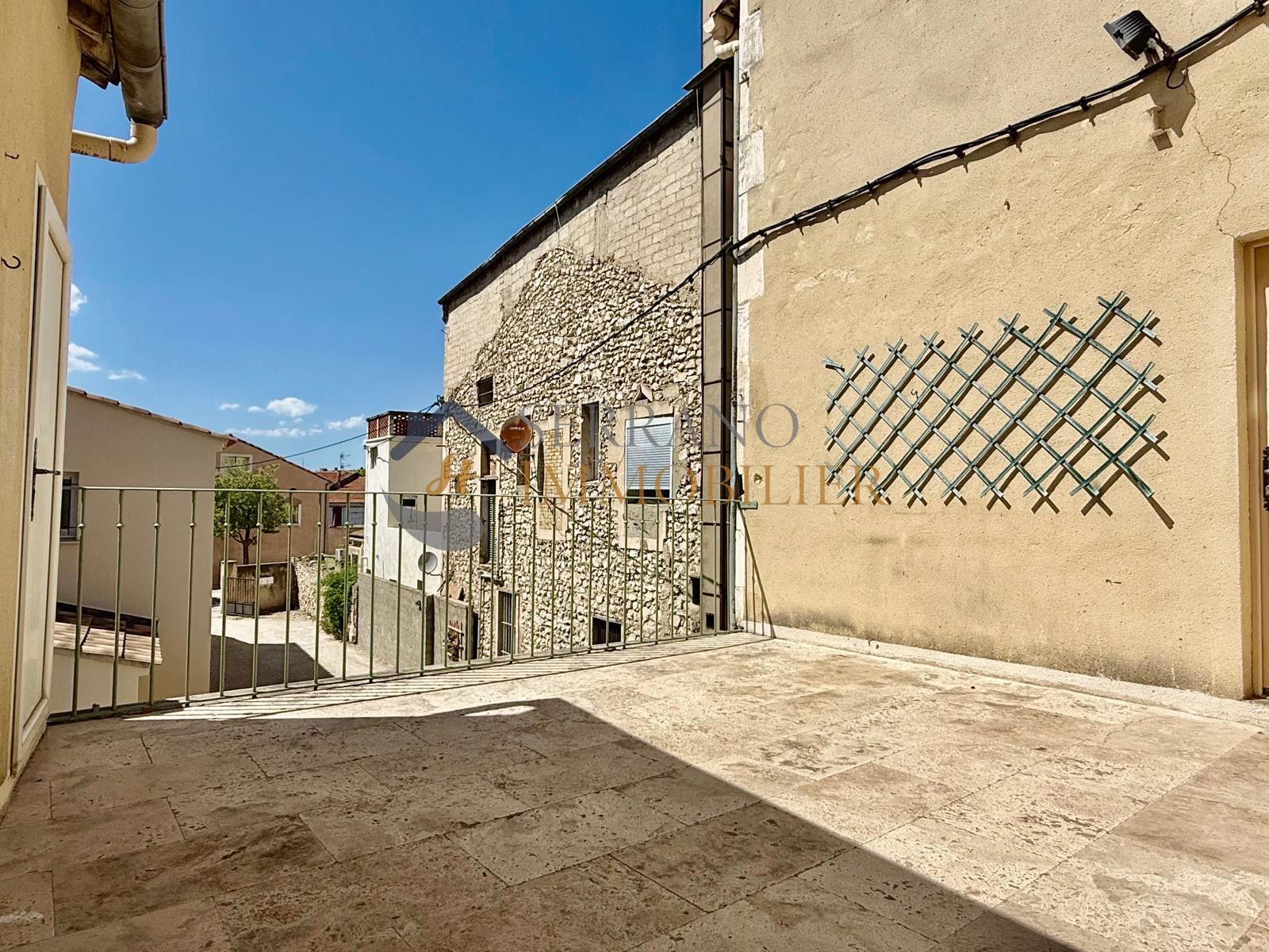 Image_, Immeuble, Châteaurenard, ref :778