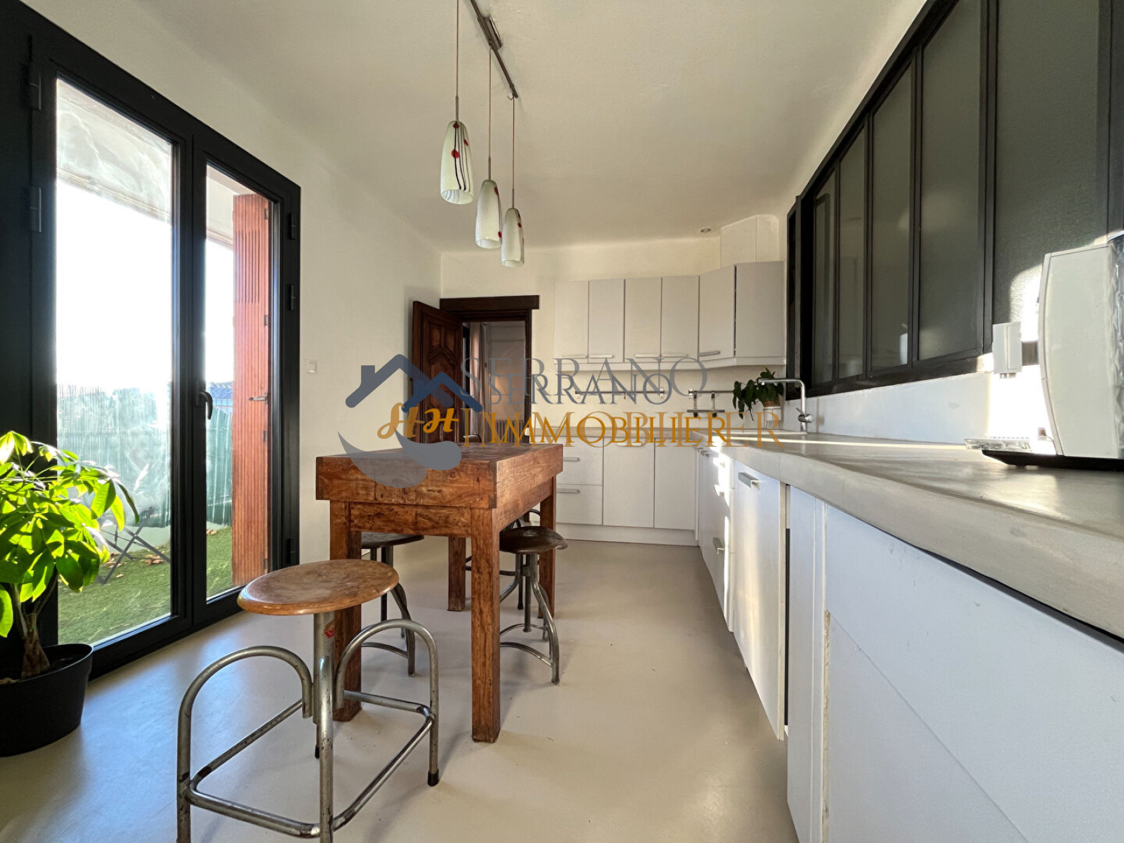 Image_, Appartement, Châteaurenard, ref :29-b