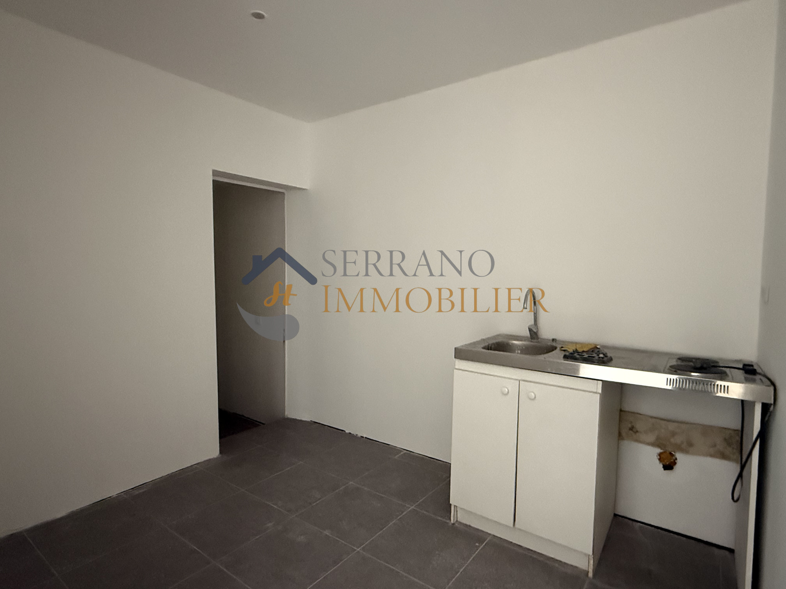Image_, Local commercial, Châteaurenard, ref :884
